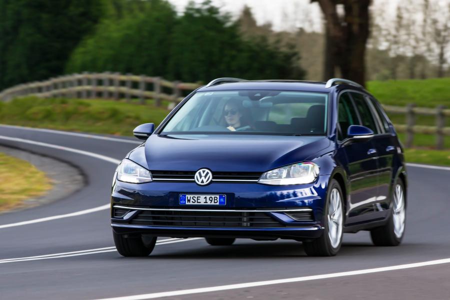  Volkswagen Golf TSI Wagon 2017 года  (AU) (фото 8 из 20)